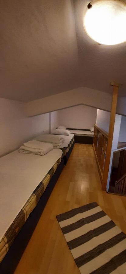 Villa Dobra Family Apartments Vir Luaran gambar