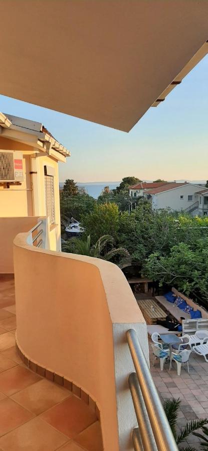 Villa Dobra Family Apartments Vir Luaran gambar